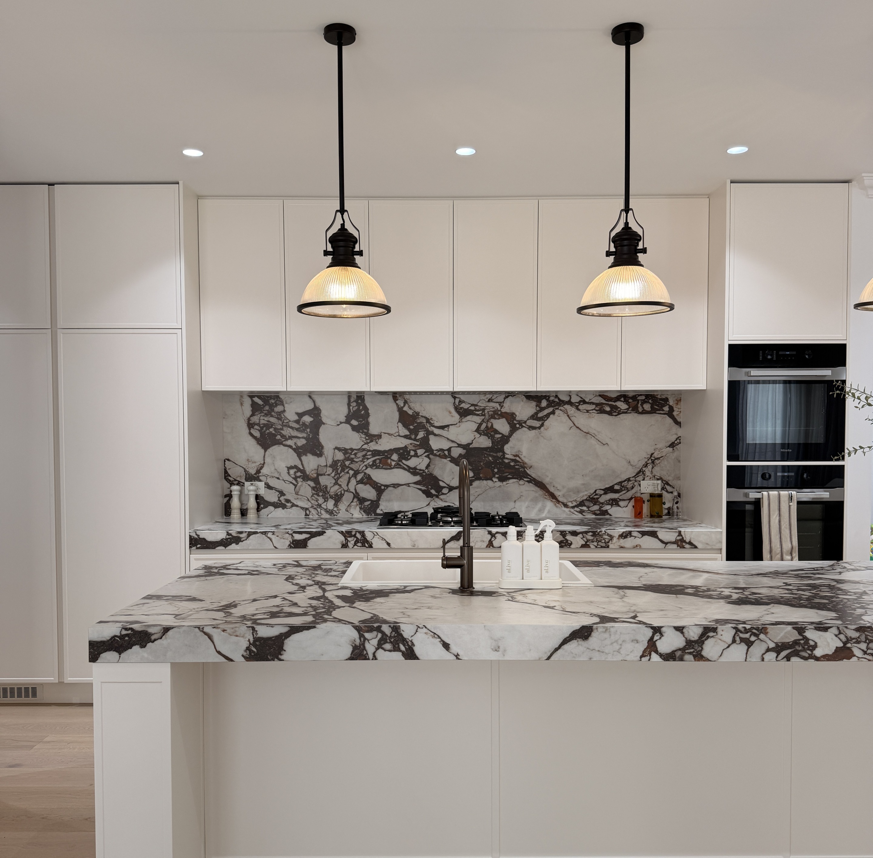 Portofino porcelain Collection